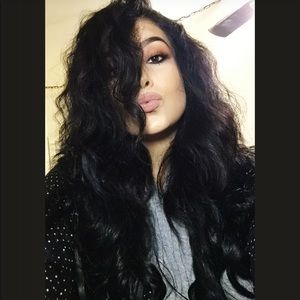 Meet your Posher, Carmen